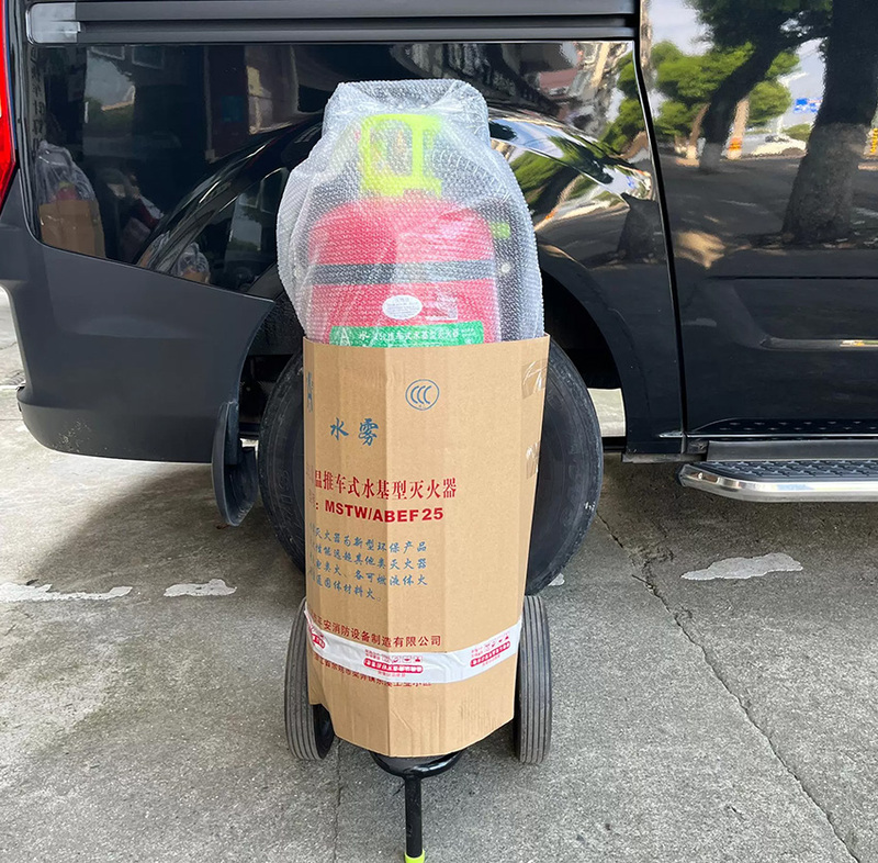 水雾型水基灭火器外包装实拍 水雾型水基灭火器外包装实拍