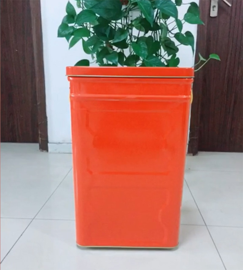 新型灭火器箱背面实拍