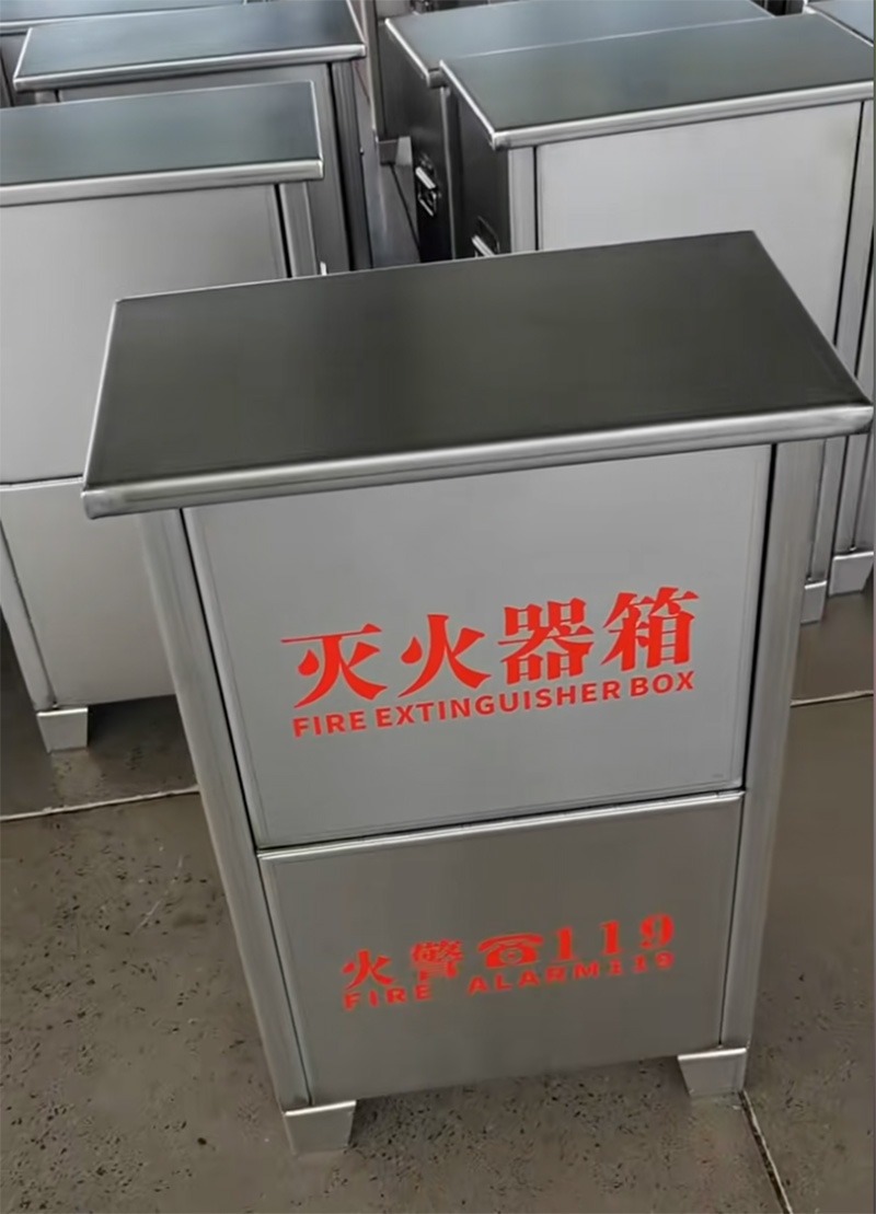 304不锈钢灭火器箱成品实拍 304不锈钢灭火器箱成品实拍
