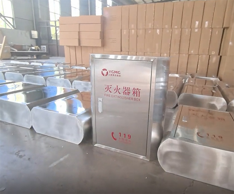 圆角灭火器箱成品实拍 圆角灭火器箱成品实拍